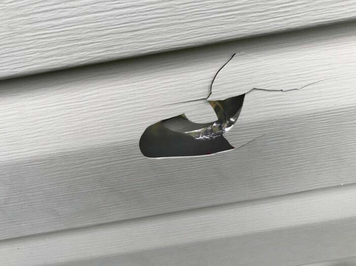 Damaged Siding 702x526 1