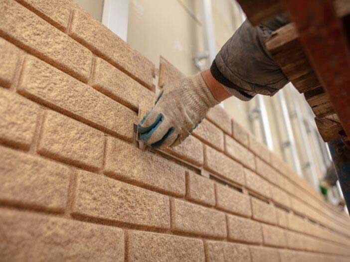 Siding Replacement By Expert 702x526 1 Siding Replacement By Expert 702x526 1